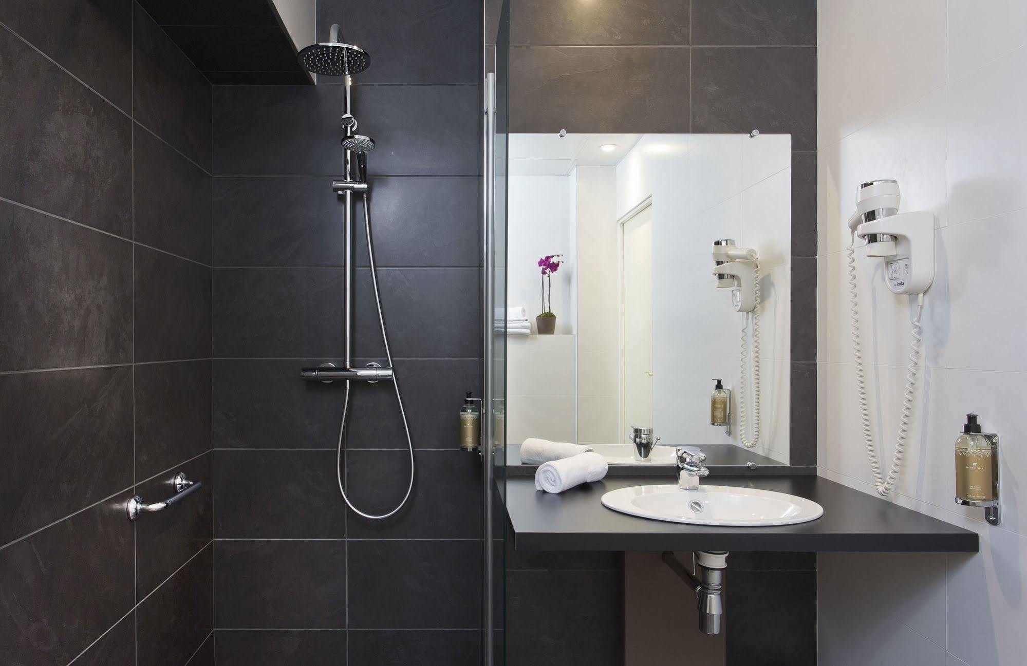 Hotel Du Prince Eugene Párizs Kültér fotó